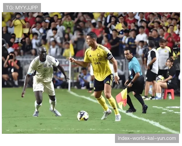 吉达联合五连胜遭达马克终结 本泽马半场被换引发卫冕前景担忧