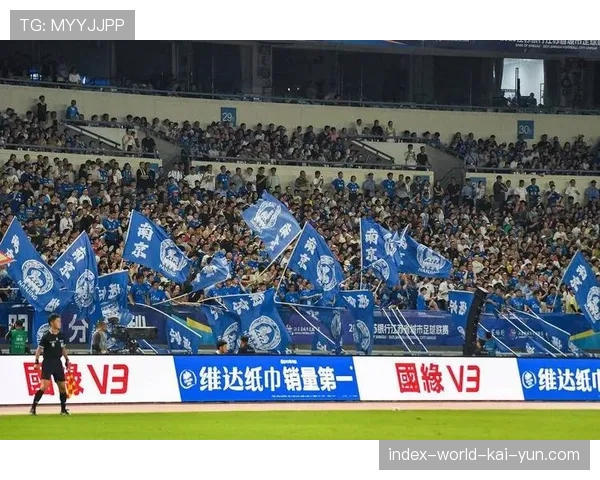 线上线下融合观赛场景扩展 激活衍生消费与体验经济。