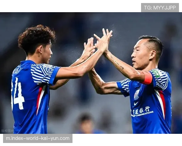 吴曦特谢拉搭档中场 申花核心组合串联攻防转换