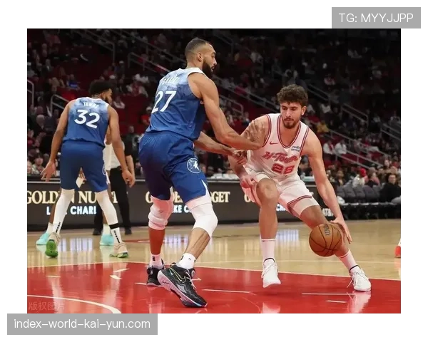 森林狼五连胜期间防守体系成熟 爱德华兹戈贝尔内外组合渐入佳境 森林狼五连胜期间防守体系成熟 爱德华兹戈贝尔内外组合渐入佳境